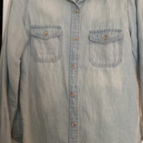 Universal Thread button-up denim shirt - Picture 3 of 4